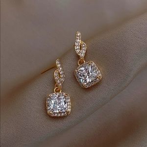 Gold square rhinestone drop earrings